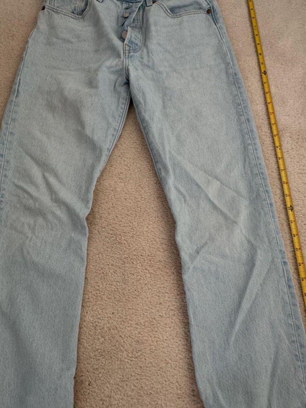 levi’s high waisted jeans 👖✨